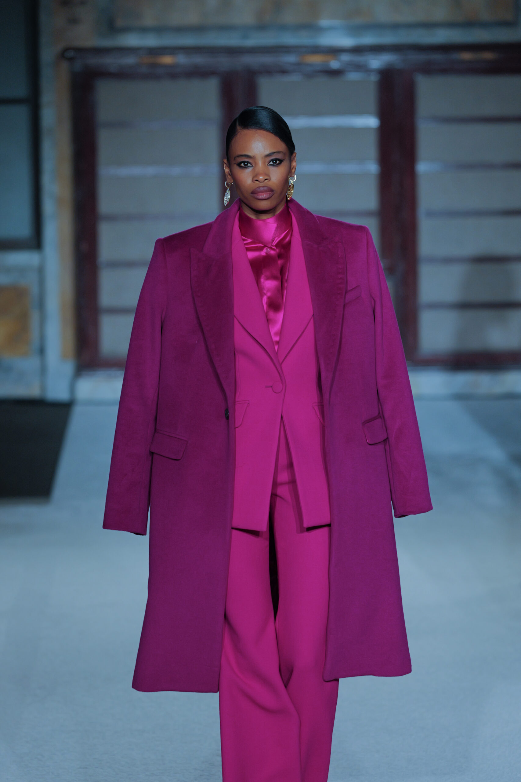 Fuchsia magenta suit matching coat bold color tailoring Sergio Hudson Fall Winter 2026